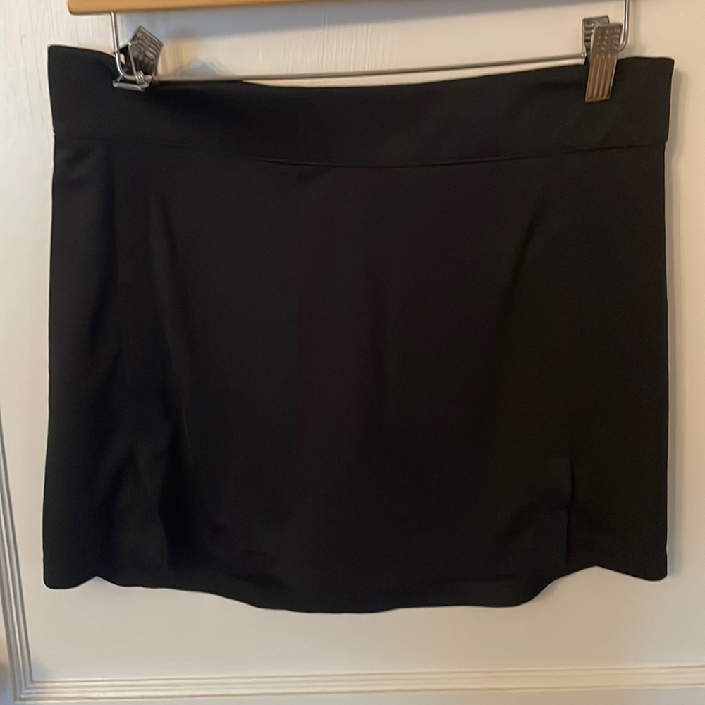 Athletic Skort by J.lindeberg